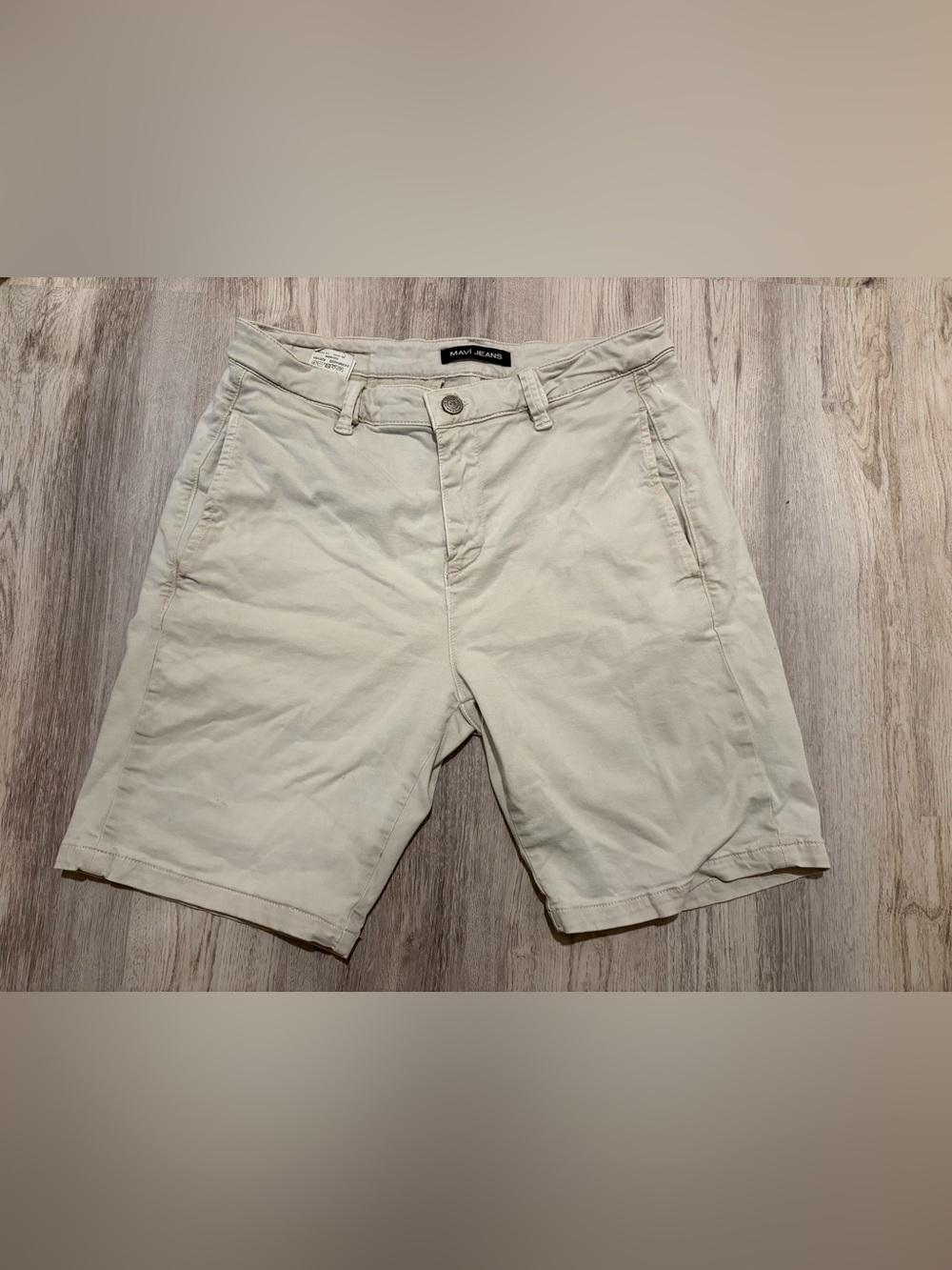 Men’s Khaki Shorts